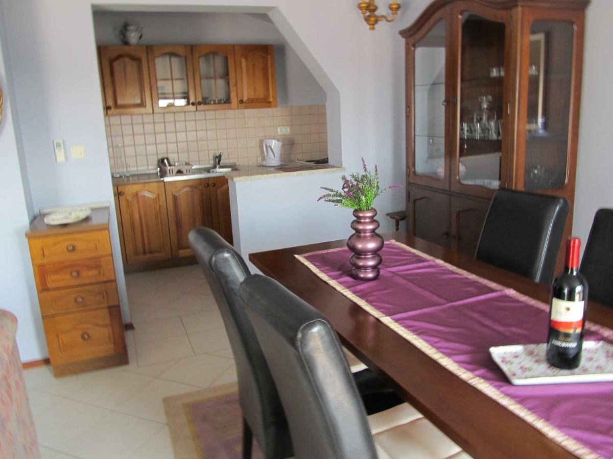 Purple House Daire Pula Dış mekan fotoğraf